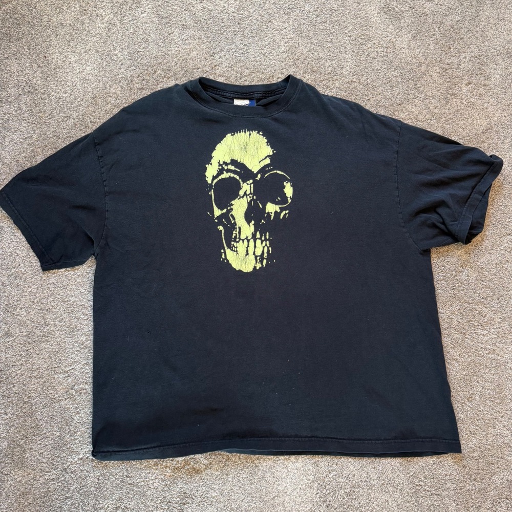 Y2K Skull Graphic Mens 2XL Glow in Dark Green Grunge Distressed Tee